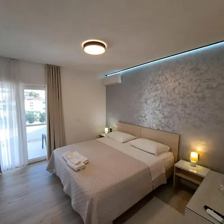 Guest house Paulina Harmony Rooms 3*