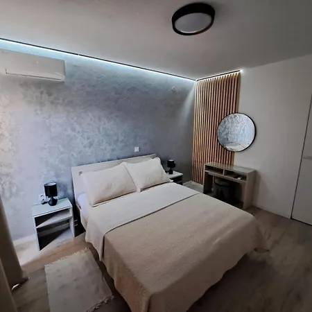 Paulina Harmony Rooms 3* Seget Vranjica