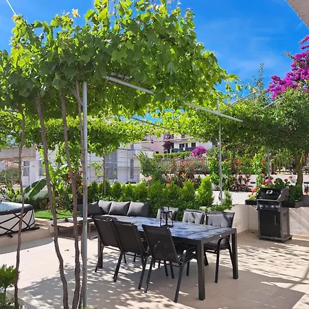 Paulina Harmony Rooms Guest house 3*