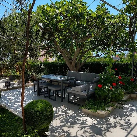 Paulina Harmony Rooms 3* Seget Vranjica