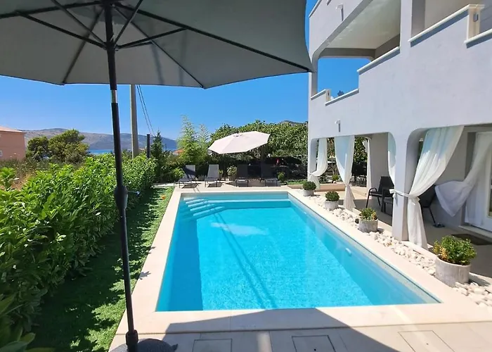 Paulina Harmony Seget Vranjica